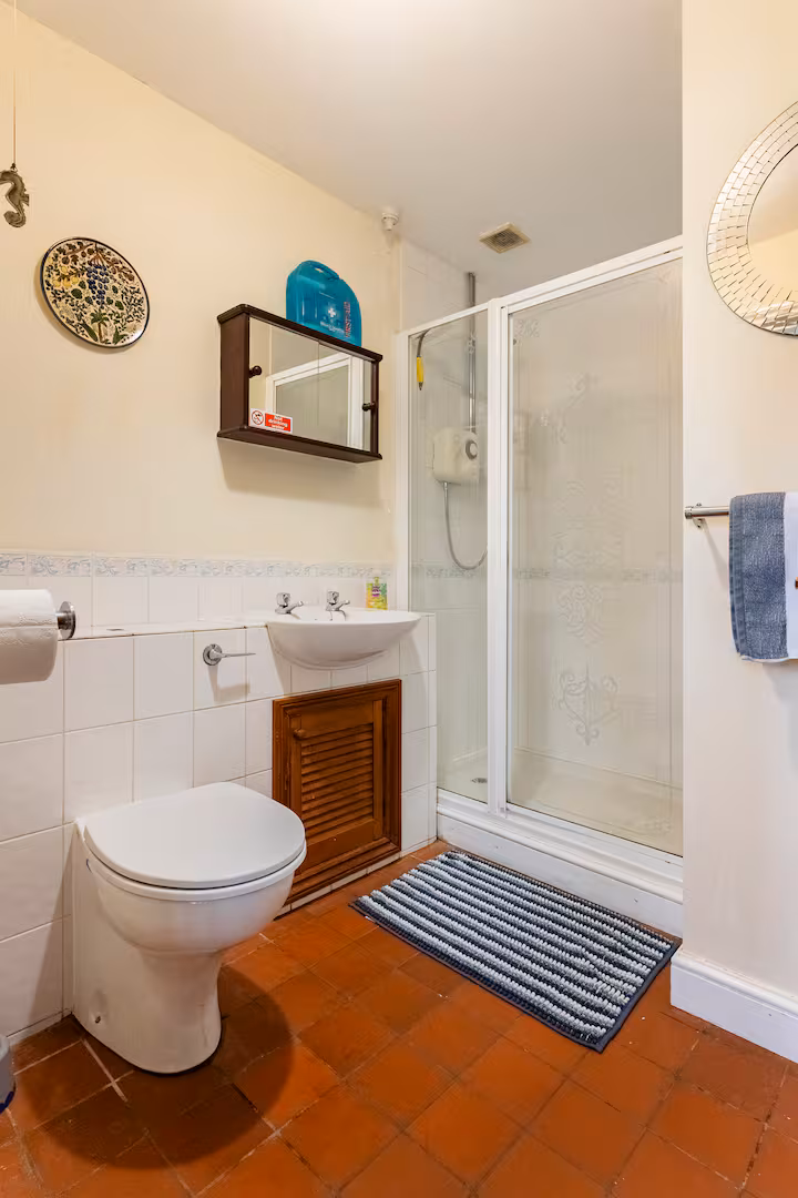 Bathroom in the Farmhouse Annex